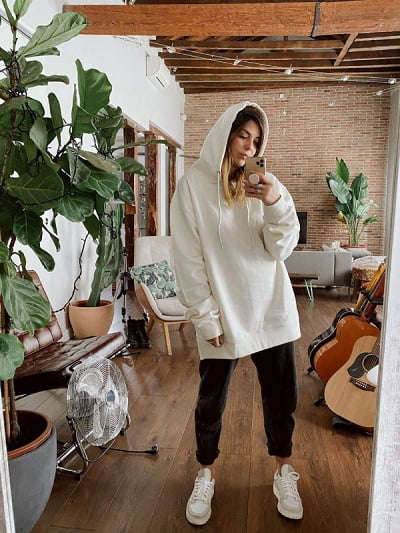 Looks cómodos que te harán ver y sentir muy bien en cuarentena