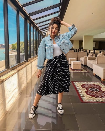 Inspiración: looks con zapatillas para toda la semana